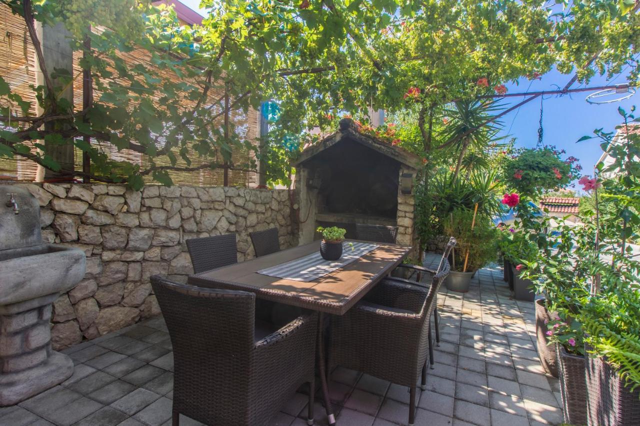 Dalmati House Hotel Brodarica  Exterior photo