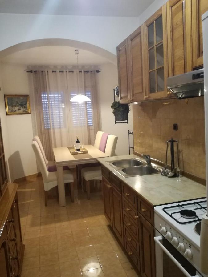 Dalmati House Hotel Brodarica  Exterior photo
