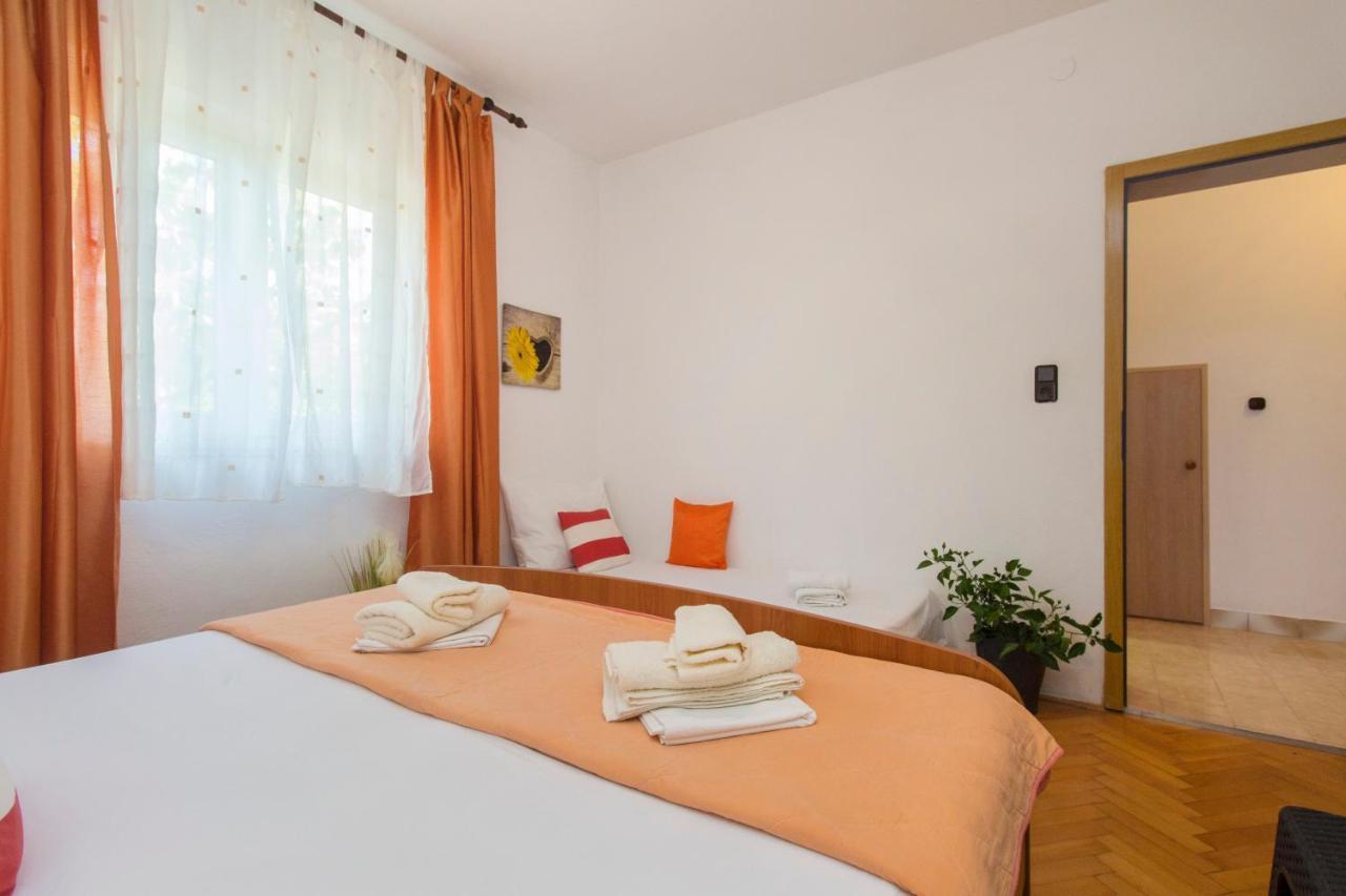 Dalmati House Hotel Brodarica  Exterior photo