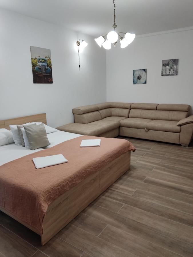 Dalmati House Hotel Brodarica  Exterior photo